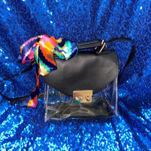 Paradise 🌺 - Picture 2 of 2